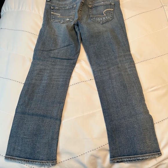 American Eagle Capri Jeans - Picture 2 of 4